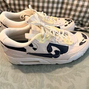 Women’s Nike Air Max cow print 🐮Athletic Shoes